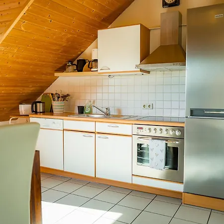 Landhof Apartment *